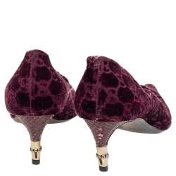 مملوكة مسبقًا حذاء كعب عالي غوتشي قطيفة GG عنابي مقاس 39.5 