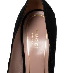 Pre Owned Gucci Black Suede Elizabeth Horsebit Pointed Toe Pumps Size 37.5