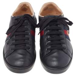 مملوكة مسبقًا حذاء رياضي غوتشي أيس جلد أسود مطرز عنق منخفض مقاس 37