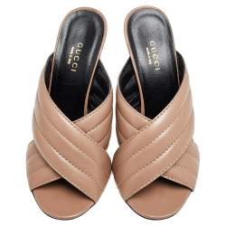 Pre Owned صندل سلايد غوتشي جلد مبطن بني فاتح سيور متعاكسة مقاس 36.5