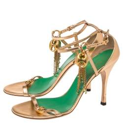 Pre Owned Gucci Metallic Gold Leather Charm Sandals Size 38.5