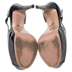 Gucci Black Patent Leather Platform Crisscross Strap Sandals Size 38
