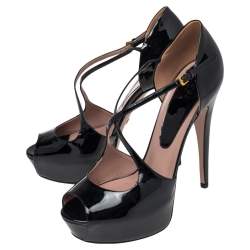 Gucci Black Patent Leather Platform Crisscross Strap Sandals Size 38