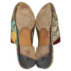 مملوكة مسبقًا Gucci Grey GG Coated Canvas Tian Princetown Flat Sandals Size 37