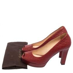 Pre Owned حذاء كعب عالى غوتشى جلد مايكروغوتشيسما أحمر مقدمة مفتوحة نعل سميك مقاس 38