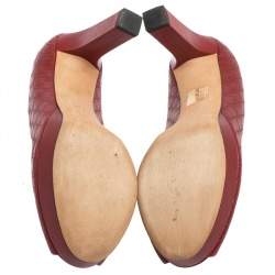 Pre Owned حذاء كعب عالى غوتشى جلد مايكروغوتشيسما أحمر مقدمة مفتوحة نعل سميك مقاس 38