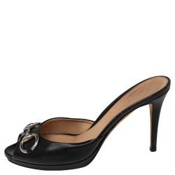 Pre Owned صندل سلايد غوتشي نيو هوليوود حلية هورسبيت جلد أسود مقاس 38