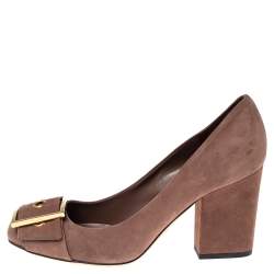 مملوكة مسبقًا حذاء كعب عالي غوتشي كعب عريض تفاصيل إبزيم سويدي بني مقاس 38.5