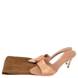 مملوكة مسبقًا Gucci Beige Croc Embossed Leather Horsebit Metal Heel Slide Sandals Size 37.5