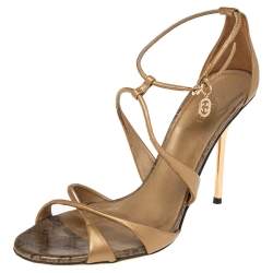 مملوكة مسبقًا Gucci Gold Leather Criss Cross Ankle Strap Open Toe Sandals Size 39