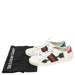 مملوكة مسبقًا Gucci White Leather Ace Arrow Crystals Embellished Low Top Sneakers Size 36.5
