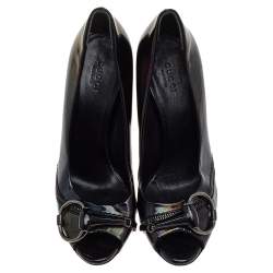 Pre Owned Gucci Black Patent Leather Horsebit Peep Toe Pumps Size 38