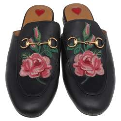 مملوكة مسبقًا Gucci Black Floral Embroidered Leather Princetown Mules Size 40