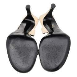 Pre Owned Gucci White/Black Leather Ankle Wrap Sandals Size 37