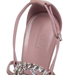 مملوكة مسبقًا Gucci Beige Leather Crystal Embellished GG Interlocking Ankle Strap Sandals Size 38.5