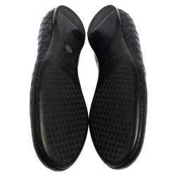 مملوكة مسبقًا Gucci Black Guccissima Leather Ballet Flats Size 39