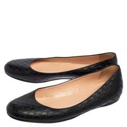 مملوكة مسبقًا Gucci Black Guccissima Leather Ballet Flats Size 39