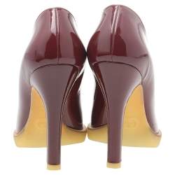 Pre Owned Gucci Burgundy Patent Leather Round Toe Pumps Size 37.5