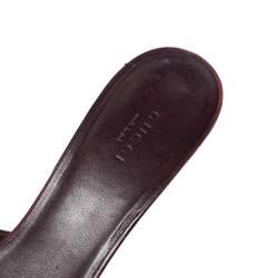 مملوكة مسبقًا Gucci Maroon Nubuck Leather Horsebit Slide Sandals Size 40