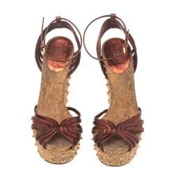 مملوكة مسبقًا صندل غوتشي نعل روكى فيلين مرصع جلد نحاسى مقاس 36.5