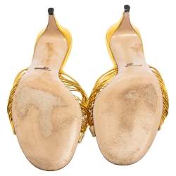 مملوكة مسبقًا صندل غوتشي جلد ميتالك ذهبي بعقدة سيور مقدمة مفتوحة مقاس 39