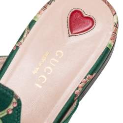 مملوكة مسبقًا صندل سلايد غوتشي برينستاون هورسبيت ساتان أخضر مطبوع مقاس 40