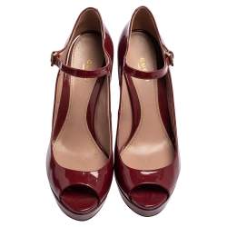 Pre Owned Gucci Maroon Patent Leather Ankle Strap Peep Toe Platform Pumps Size 38