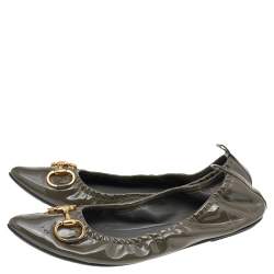 Gucci Grey Patent Leather Horsebit Pointed Toe Scrunch Ballet Flats Size 41