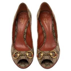 Pre Owned Gucci Beige GG Canvas Horsebit Peep Toe Pumps Size 39.5