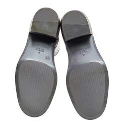 مملوكة مسبقًا حذاء بوت مطر غوتشي مطاط رمادي مقاس 38