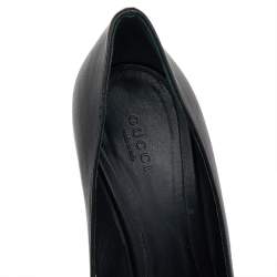 Pre Owned Gucci Black Leather Logo Plaque Open Toe Pumps Size 40