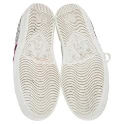 مملوكة مسبقًا حذاء رياضي غوتشي منخفض من أعلى ويب أيس جلد وغليتر فضي مقاس 38