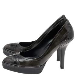Pre Owned Gucci Two Tone Brogue Leather Cap Toe Platform Pumps Size 39