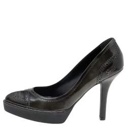 Pre Owned Gucci Two Tone Brogue Leather Cap Toe Platform Pumps Size 39
