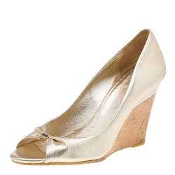 Pre Owned Gucci Metallic Gold Leather Cyprus Cork Wedge Open Toe Pumps Size 37.5