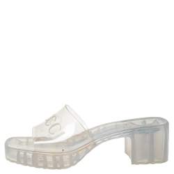 مملوكة مسبقًا Gucci White Rubber Platform Slide Sandals Size 37