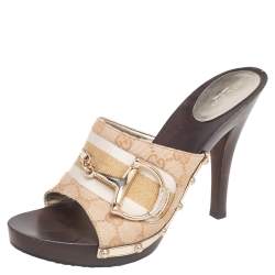 مملوكة مسبقًا صندل غوتشي أيقون بت كلوغ كانفاس جي جي بيج وبني مقاس 41