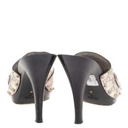 مملوكة مسبقًا Gucci Gold Guccissima Leather Icon Bit Clog Sandals Size 41