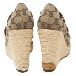 Pre Owned صندل غوتشي كعب روكي دورسيه مقدمة مفتوحة بامبو كانفاس جي جي بيج مقاس 37