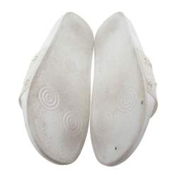 Pre Owned Gucci White Rubber Pursuit G Slides Size 38