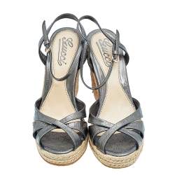 مملوكة مسبقًا Gucci Grey Microguccissima Patent Leather Penelope Espadrille Wedge Sandals Size 36