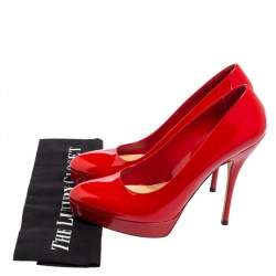 مملوكة مسبقًا حذاء كعب عالي غوتشي جلد أحمر لامع نعل سميك مقاس 38.5