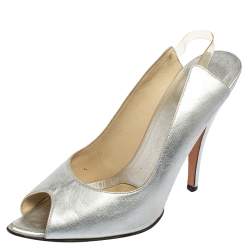 Gucci Silver Leather Open Toe Sandals Size 38.5