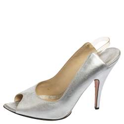 Gucci Silver Leather Open Toe Sandals Size 38.5