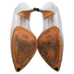 Gucci Silver Leather Open Toe Sandals Size 38.5