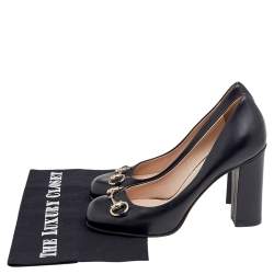 مملوكة مسبقًا Gucci Black Leather Horsebit Block Heel Pumps Size 37