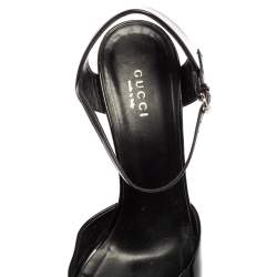 مملوكة مسبقًا Gucci Black Patent Leather Bamboo Bow Peep-Toe Ankle-Strap Sandals Size 37.5 