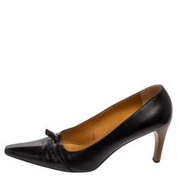 Pre Owned Gucci Black Leather Pointed Toe Pumps Size 39