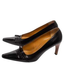Pre Owned Gucci Black Leather Pointed Toe Pumps Size 39