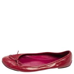 Gucci Magenta Patent Leather Soho Ballet Flats Size 35.5